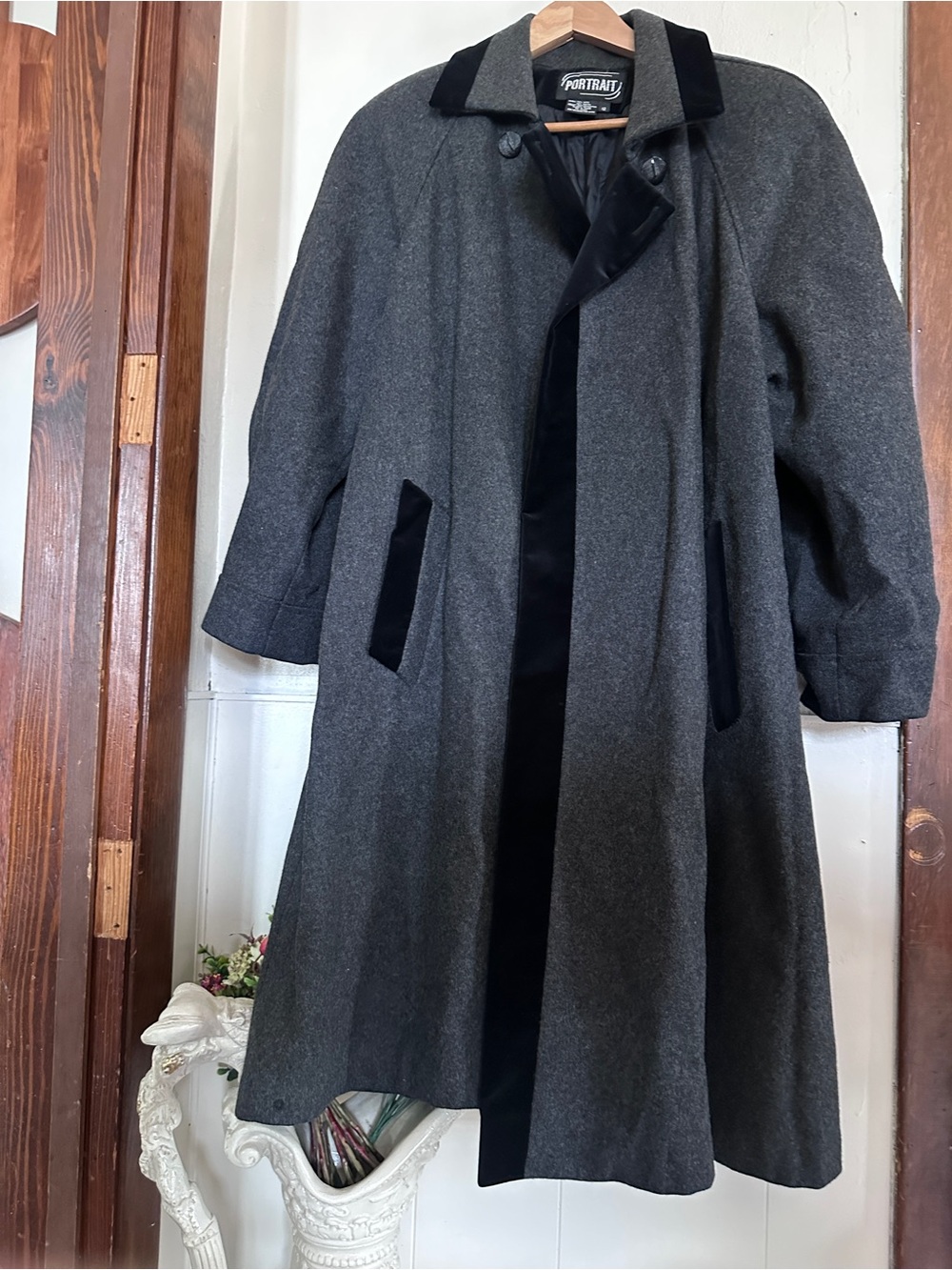 Women's Vintage Charcoal Gray Wool Coat with Velvet Trim Size 12